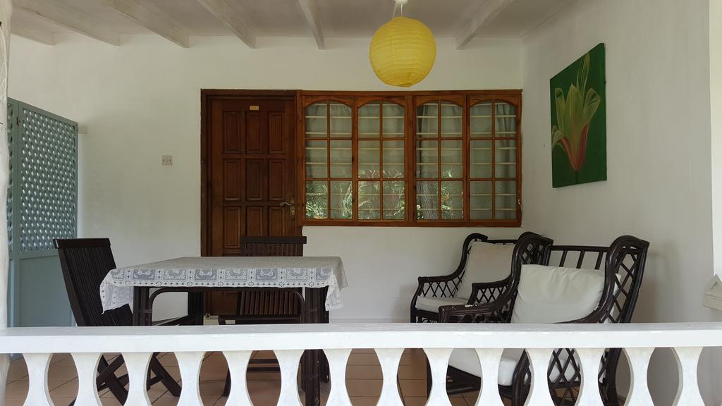 Beau Vallon Bungalows Eksteriør bilde